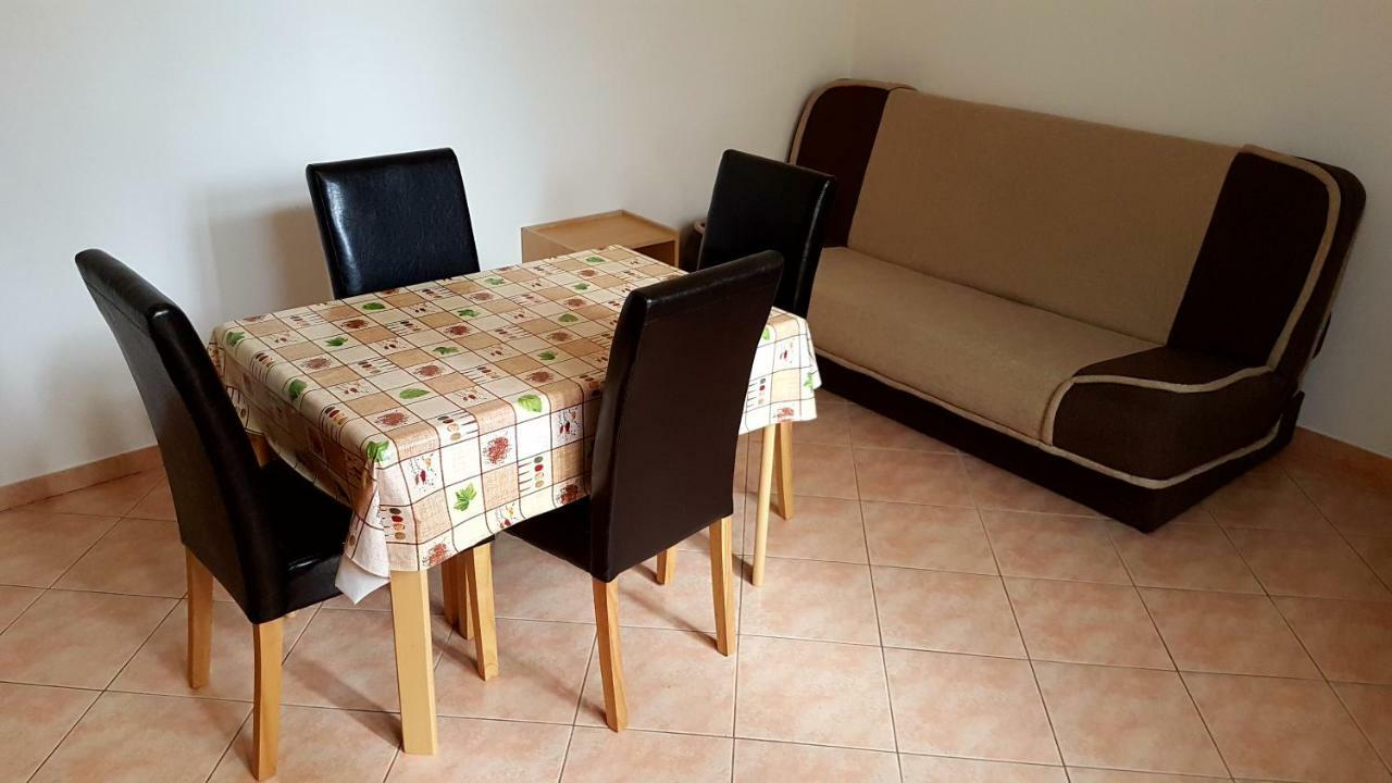 Apartments Kust مْليني المظهر الخارجي الصورة