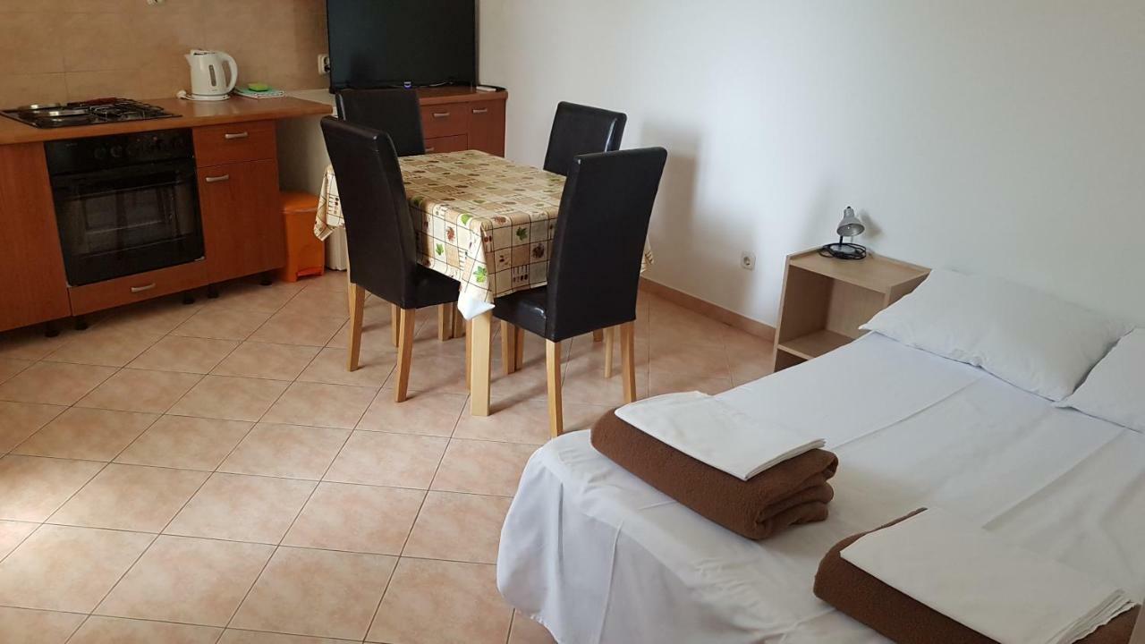 Apartments Kust مْليني المظهر الخارجي الصورة